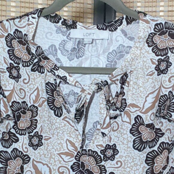 Loft Brown Floral Print Short Sleeve Blouse - Picture 2 of 5